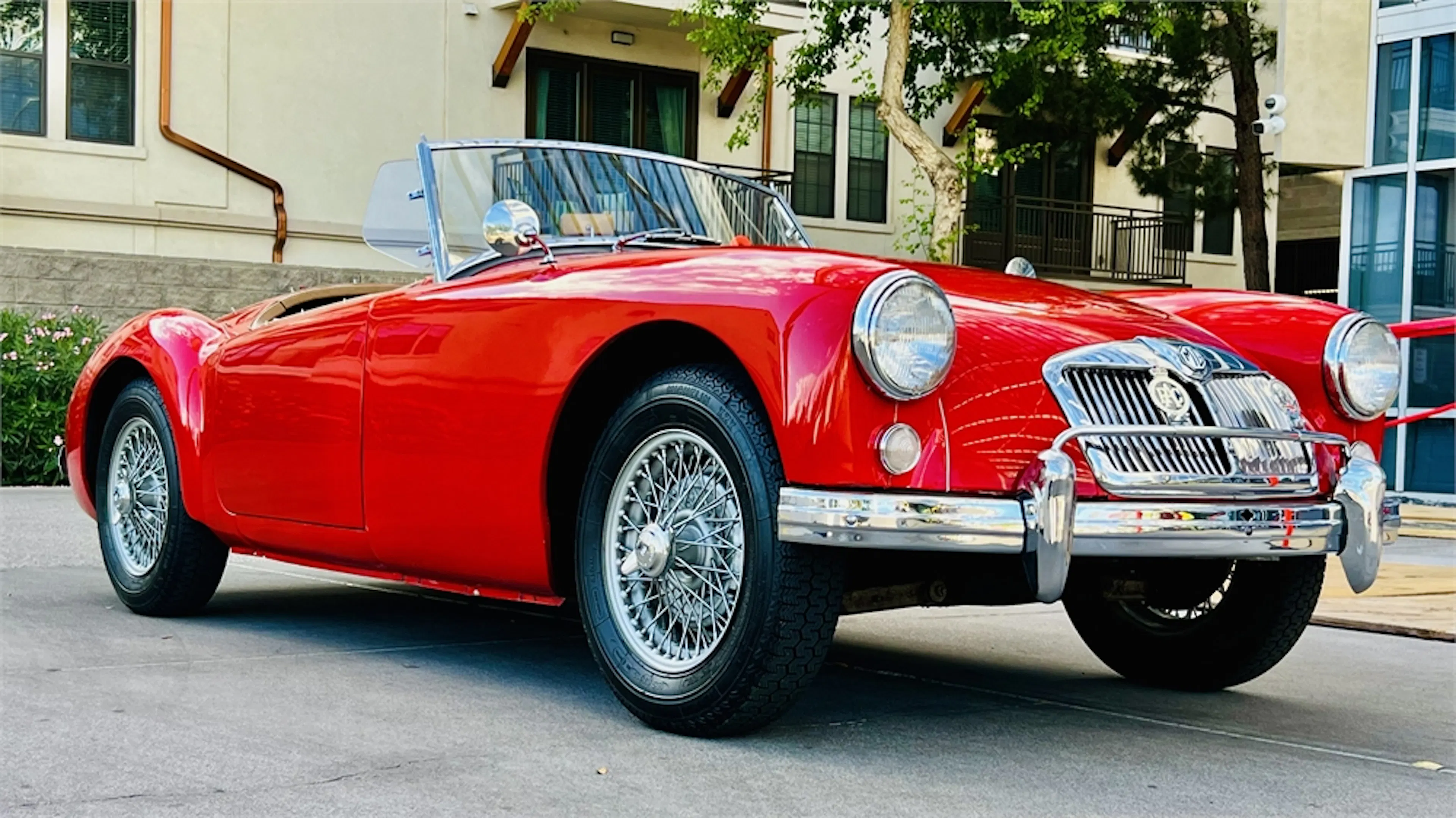 1957 MG MGA VIN HDR4325932 | Hagerty Valuation Tool®